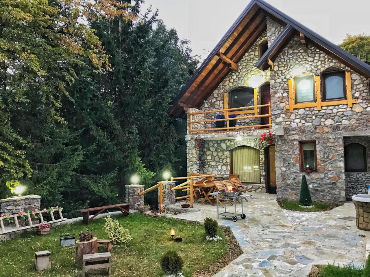 Chalet Kujta Peje Dış mekan fotoğraf